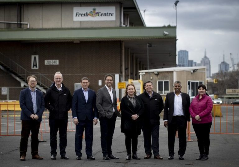 Monday 26th August 2024.
Port of Melbourne.
The Hon. Melissa Horne MP announces the lease of the site to Port of Melbourne.
(L-R) Andrew Newman, James O’Brien, Brett McKenzie, Saul Cannon, CEO of The Port of Melbourne, The Hon. Melissa Horne MP, Chris Olds, Praveen Reddy and Jennifer Hall.
Photograph by Arsineh Houspian.